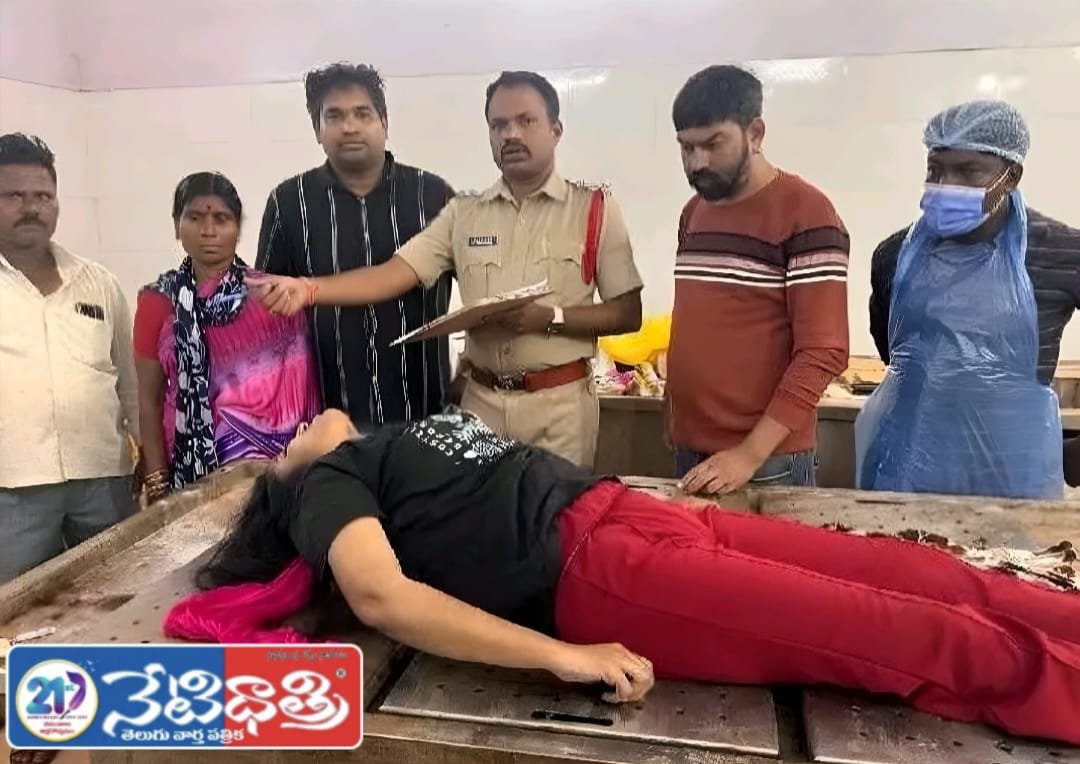 అప్పుగా ఇచ్చిన డబ్బులు ఇవ్వలేదని మహిళ ఆత్మహత్య….