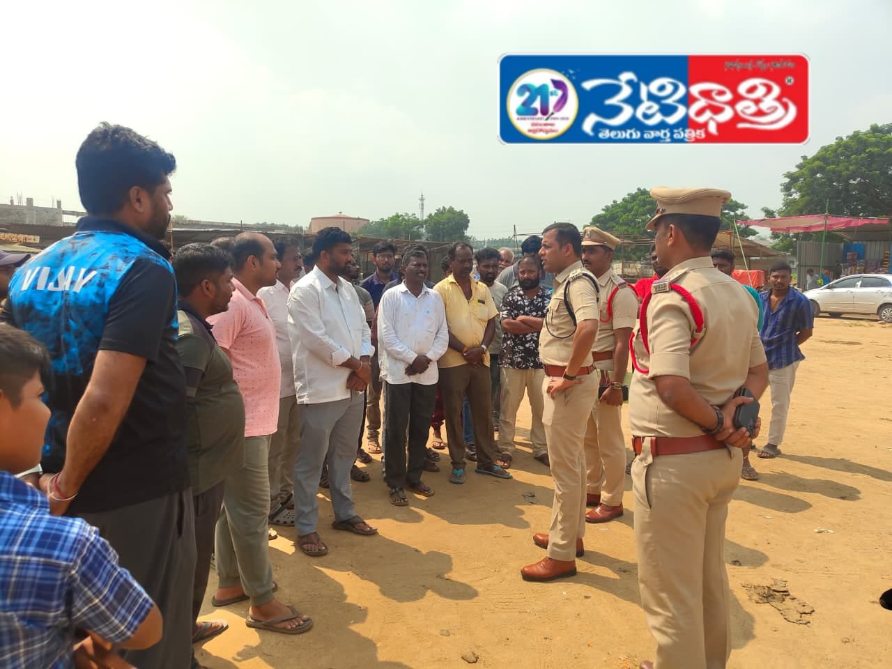 లైసెన్స్ లేకుండా టపాసులు విక్రయించవద్దు…