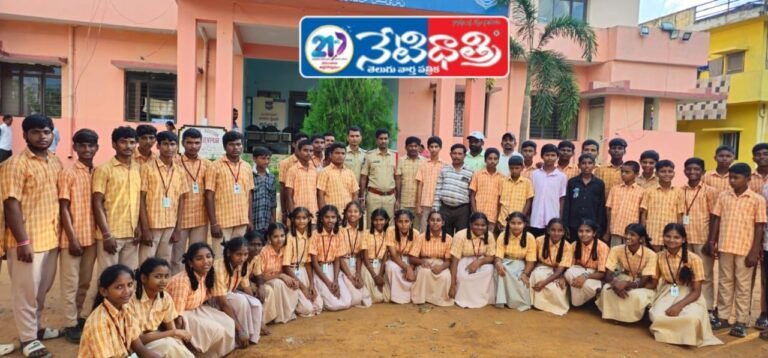 Mahadevpur Police Conducts Open House for Students