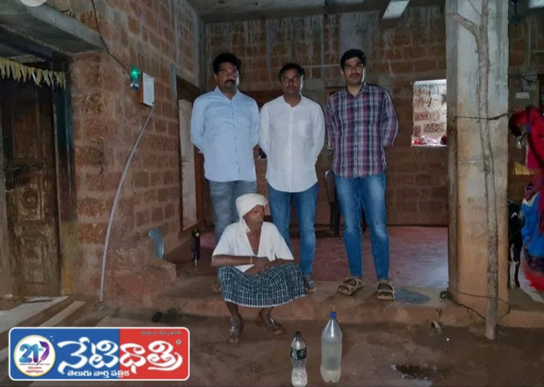 నాటుసారా స్వాధీనం.. ఇద్దరిపై కేసు నమోదు….