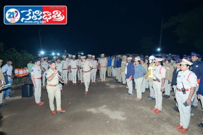 Strict Police Nakabandi in Zaheerabad