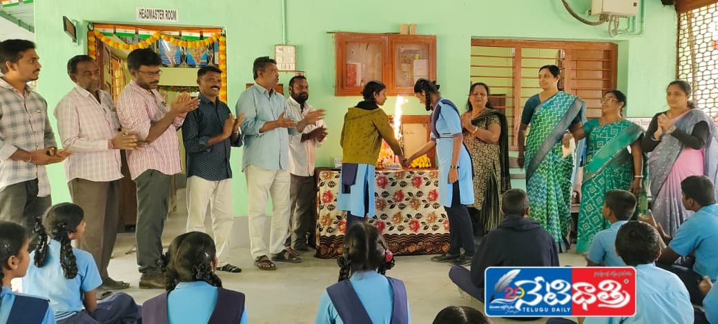 ఘనంగా ఝాన్సీ లక్ష్మీబాయి జయంతి వేడుకలు..