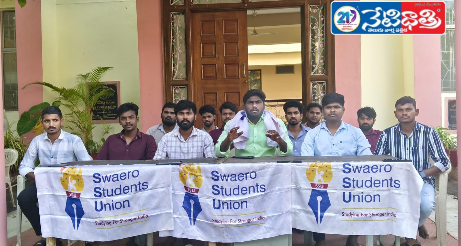 Students Slam KU Registrar for Neglecting Education