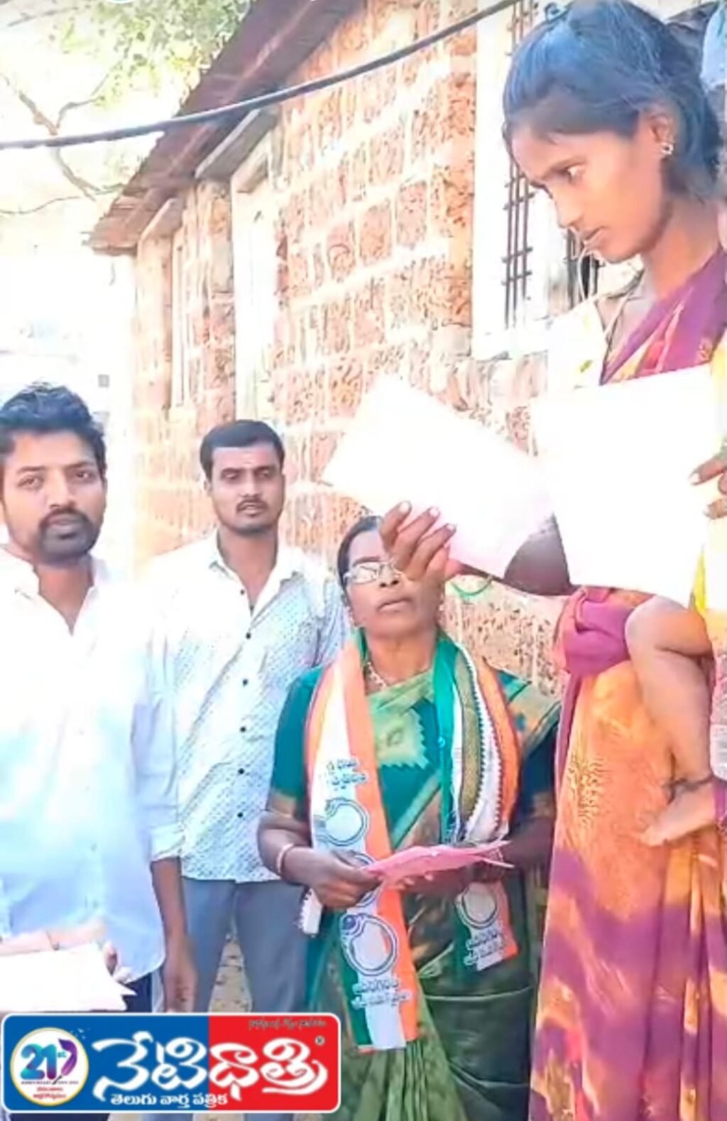 Congress Campaign Gains Momentum in Zharasangam