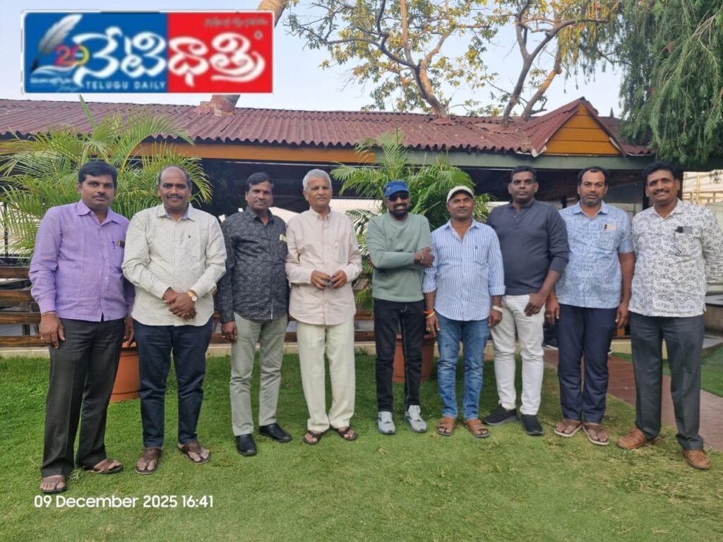 Arya Vaishya Leaders Meet Former MP Ravula Chandrasekhar Reddy in Hyderabad