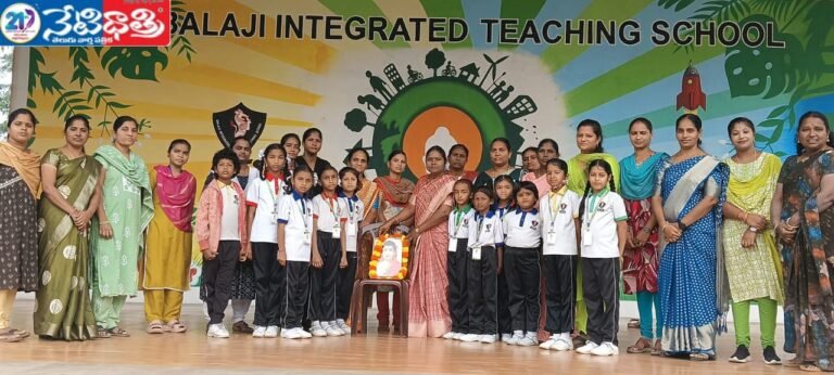 Savitribai Phule Jayanti Celebrated Grandly in Narsampet