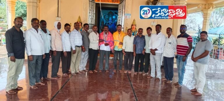 “Padmashali Sangham Felicitates Sarpanch and Deputy Sarpanch”