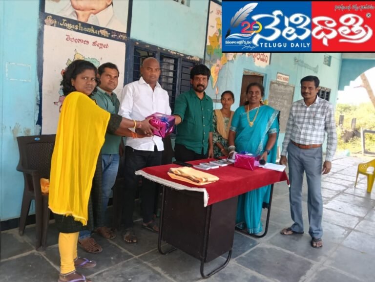 School Teachers Honor New Gram Panchayat Team