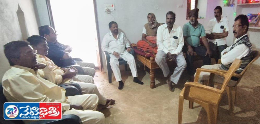 Y Narottam Visits Ailing BRS Leader