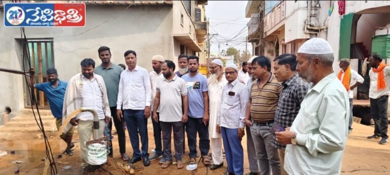 Azmath Pasha Installs Borewell for Public Water Facility in Zaheerabad