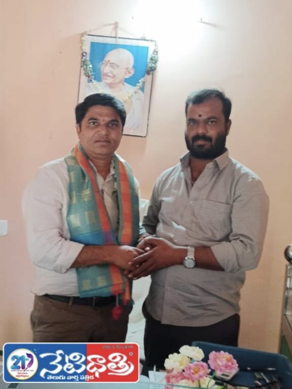 Sarpanch Nagender Patel Felicitates New Tahsildar C Bhaskar