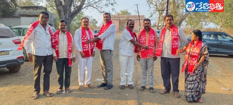 Communist Party Grows, CPI Candidate in Municipal Polls