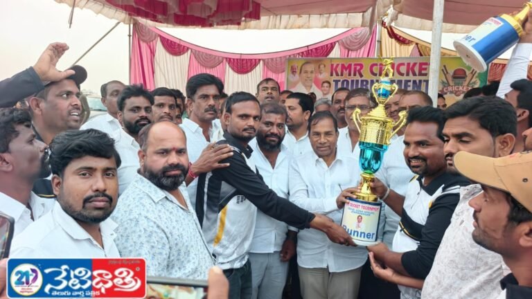 MLA Manik Rao Attends Cricket Tournament Finale in Jharasangam