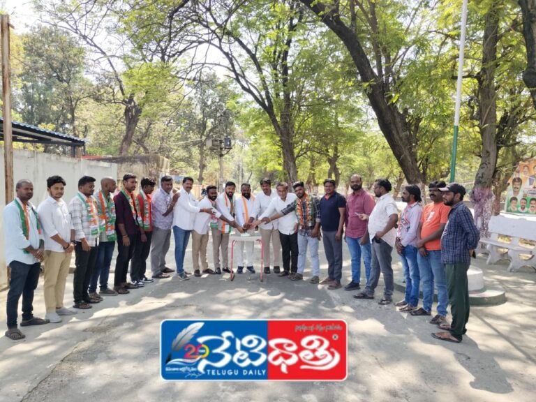 MP Gaddam Vamsi Krishna Birthday Celebrations in Mandamarri