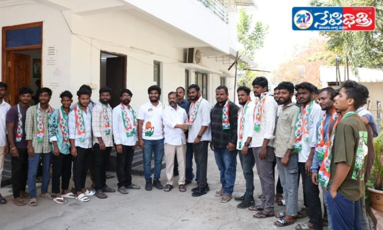 Massive Congress Joinings in 7th Division