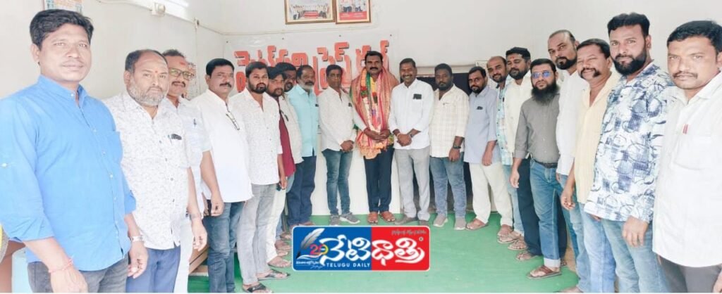 Grand Felicitation to Press Club Honorary President Elected as Councillor