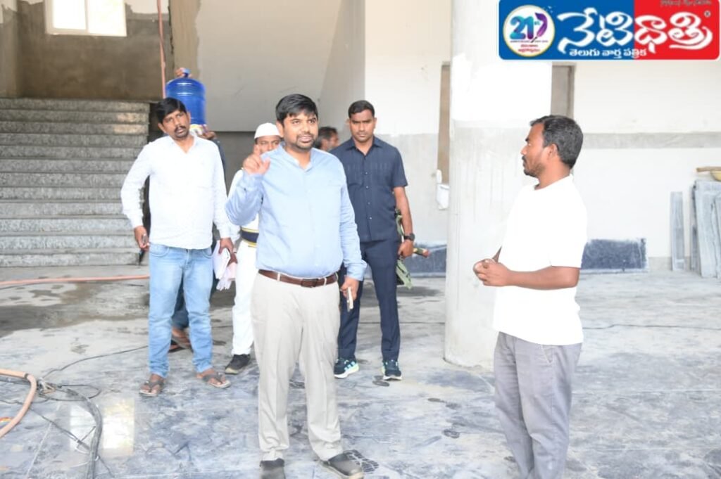 Collector Calls for Speedy Development Works