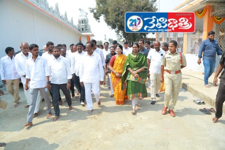 MP Kavya Visits Kodavatanch Temple