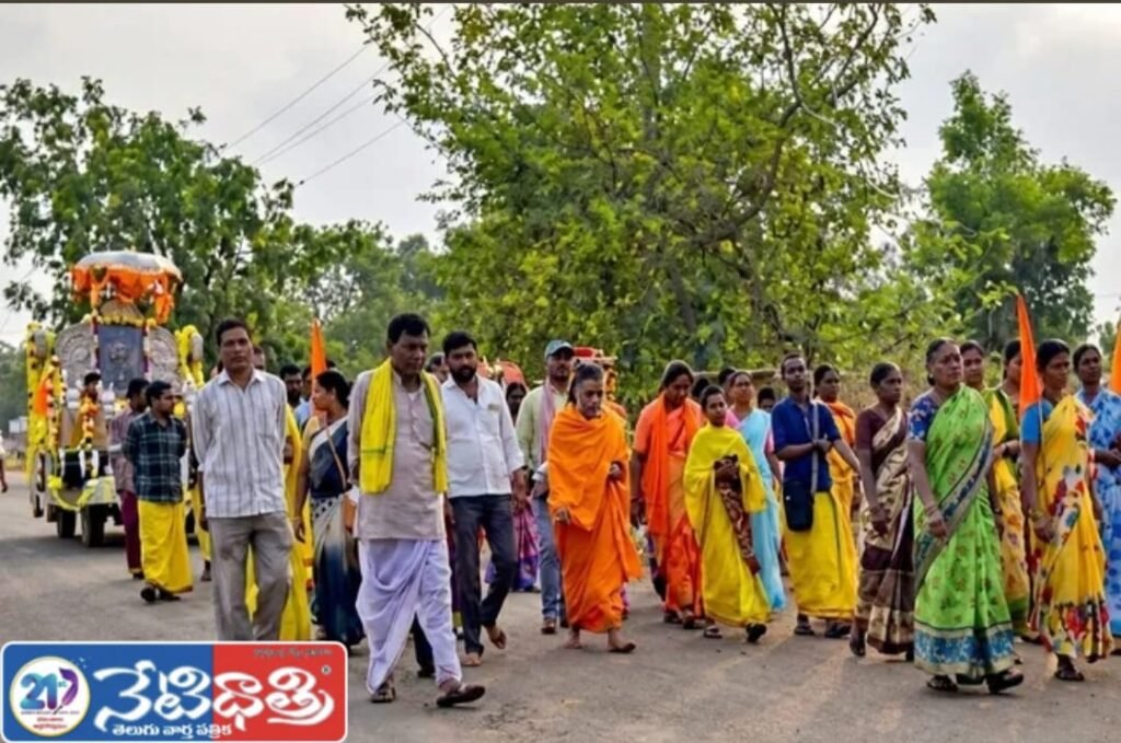 Padayatra Receives Grand Welcome at Hadnur