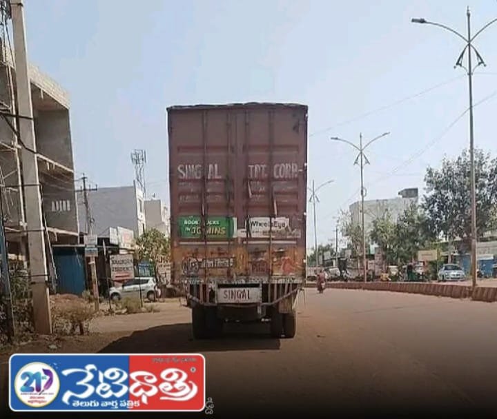 Residents Troubled by Irregular Parking