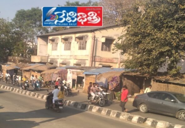 Complete Pending Road Widening Works in Wanaparthy