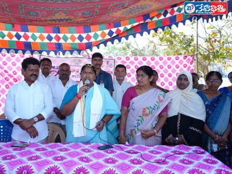 Minister Seethakka Promises Development of Mulugu Municipality