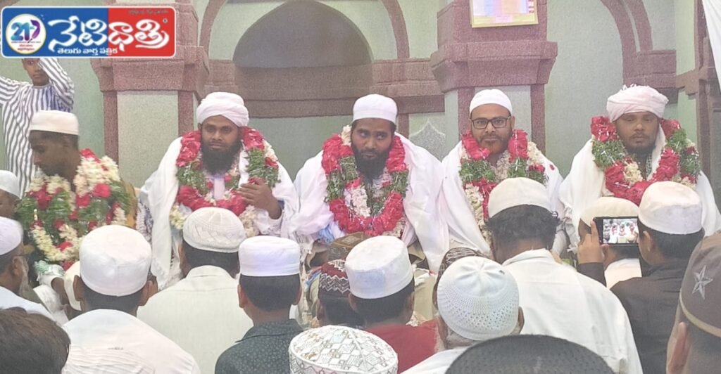 Lailatul Qadr Observed with Devotion