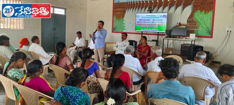 Farmer Kits Distributed to Promote Organic Farming