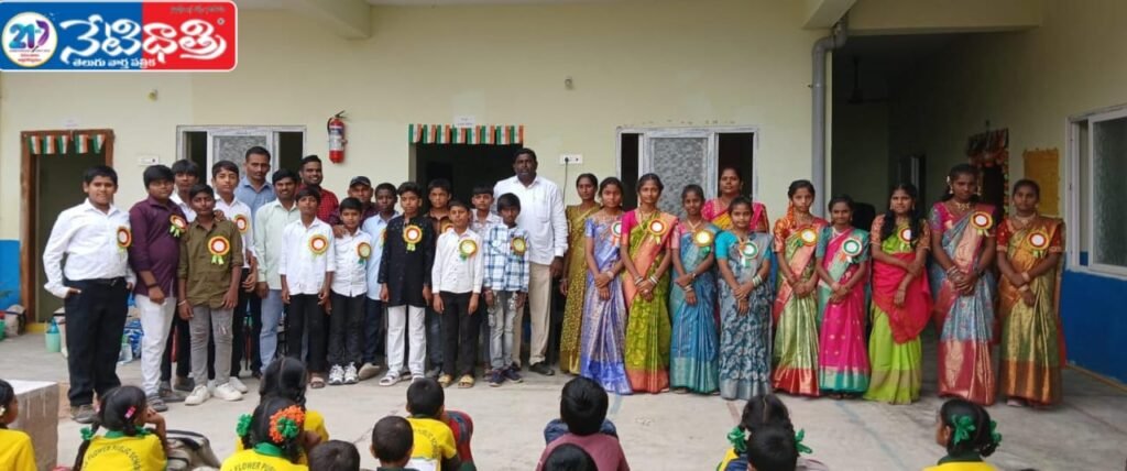 Students Turn Teachers at Little Flower School