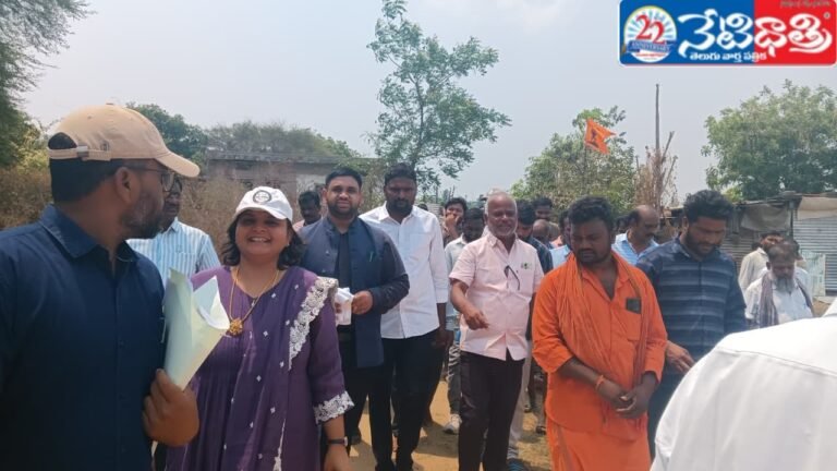 Sub Collector Visits Indiramma Colony