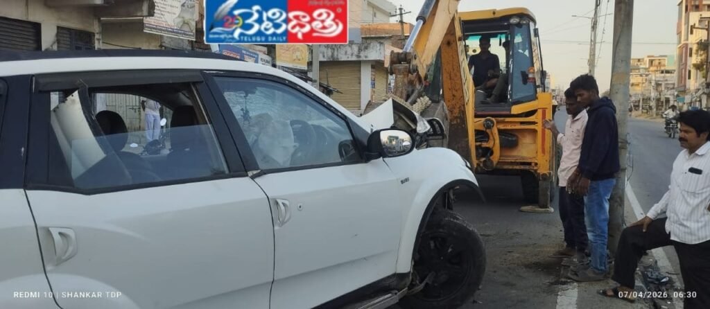 Car Accident Sparks Road Expansion Demand in Wanaparthy