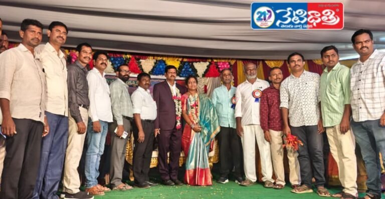Grand Felicitation for Retired Teacher in Kesamudram