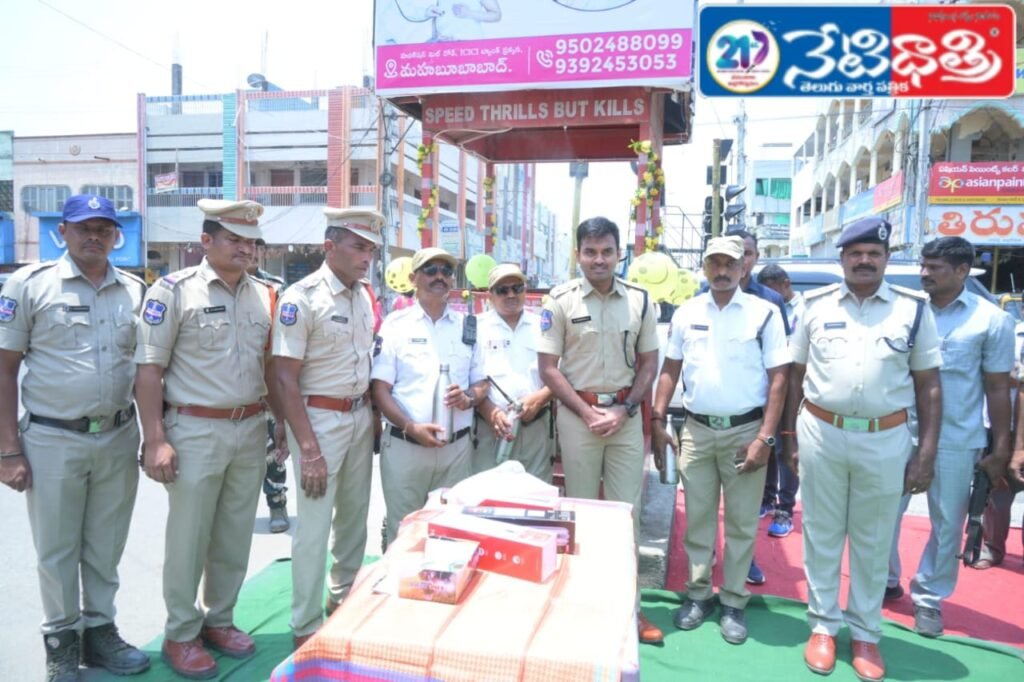 Cooling Relief for Traffic Police in Heat