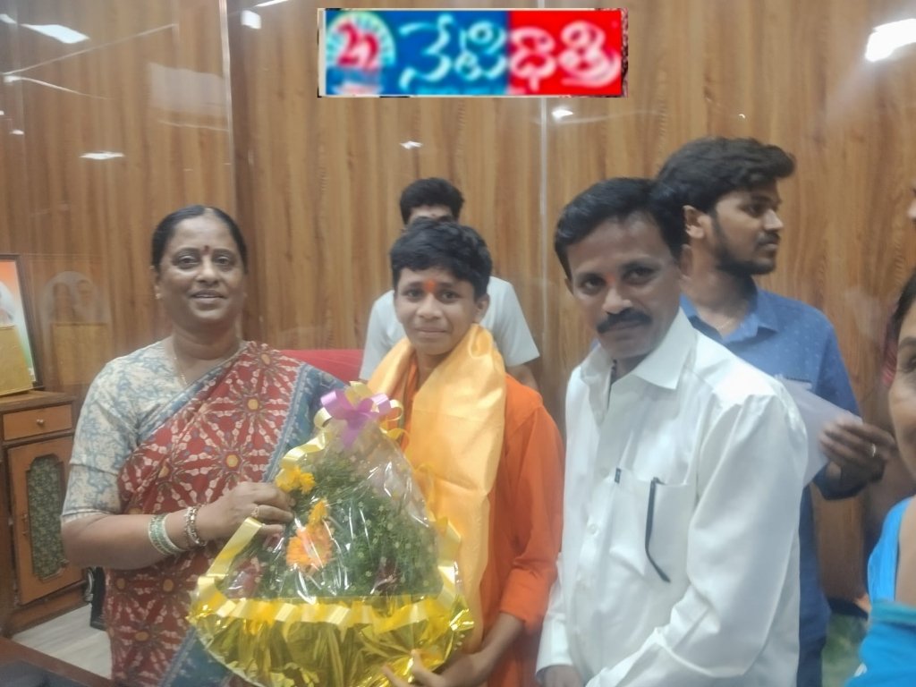 Minister Konda Surekha Felicitates Sai Charan